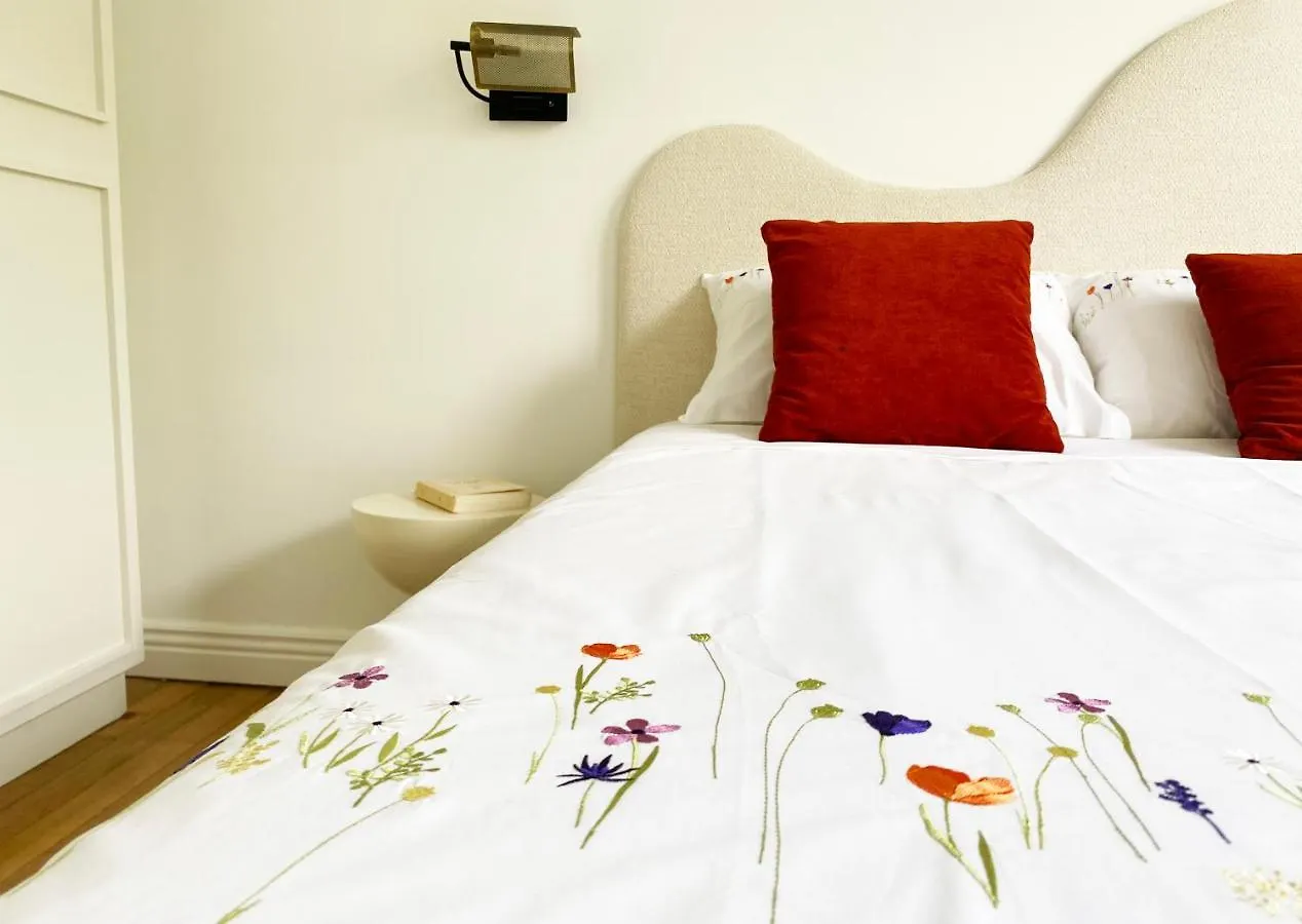 Le Petit Versailles - Appartement Centre Grenoble 0*,  France